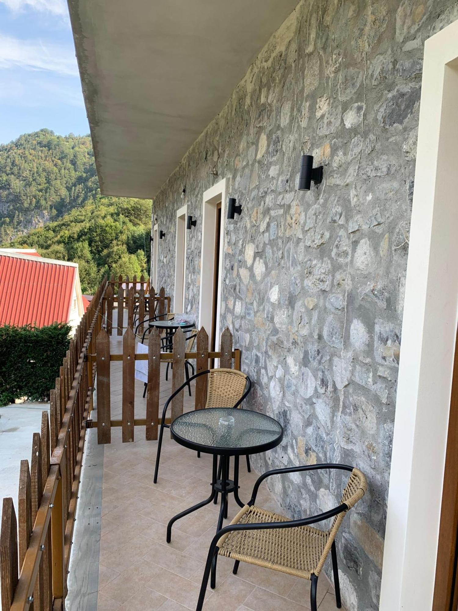 Hotel Vellezrit Guri Theth Dış mekan fotoğraf